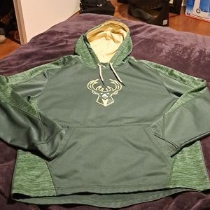 Women's Milwaukee Bucks hoodie